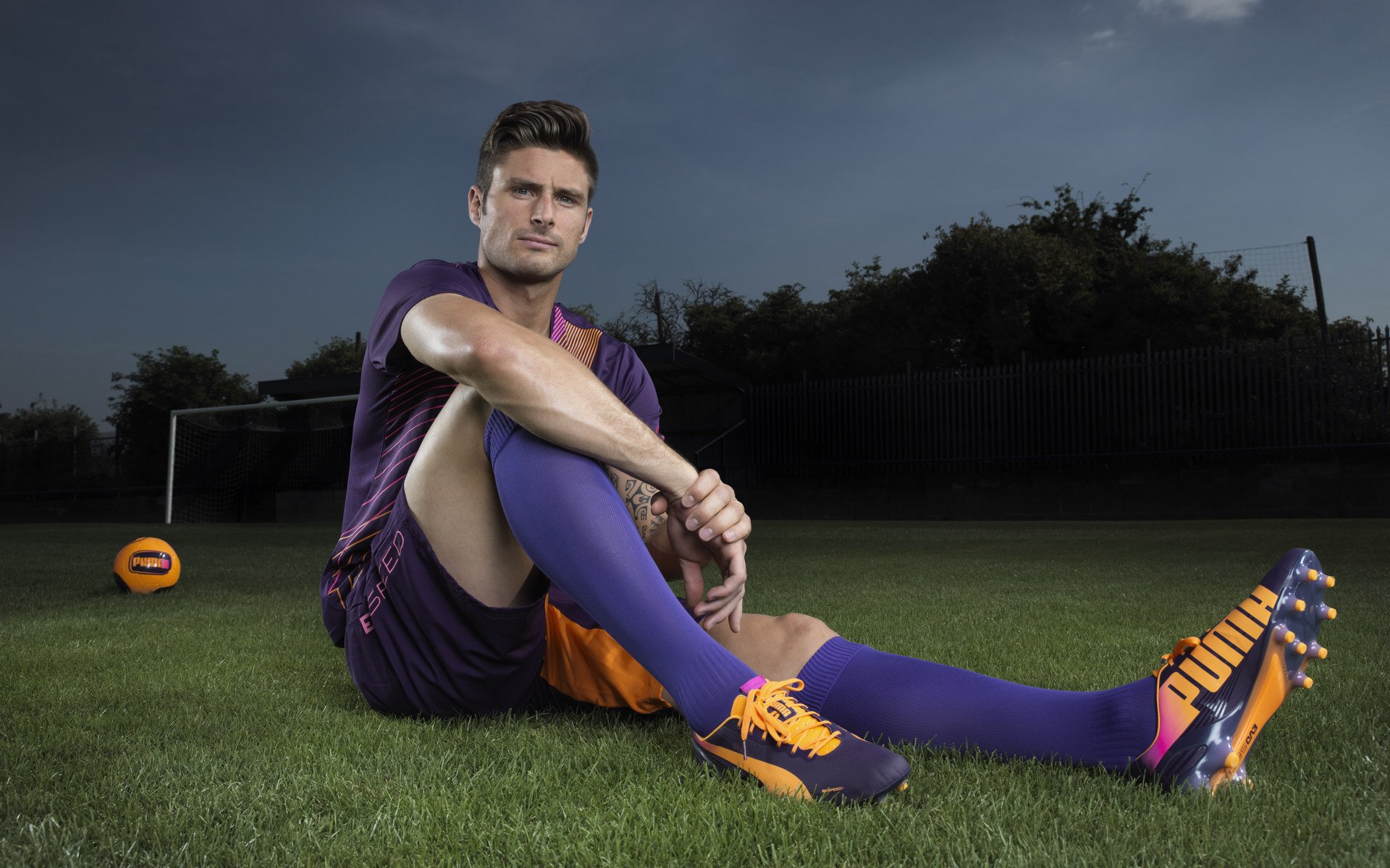 -富勒姆主场遇曼城，球队实力不可小觑，富勒姆与曼联